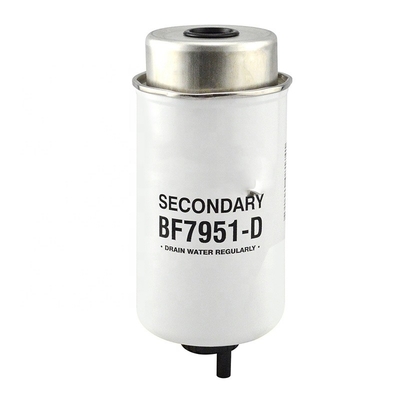 Filtro de separação de combustível e água BF7951D 837079408 504107584 P551425 32925994 837062640 RE54719 Outro ano