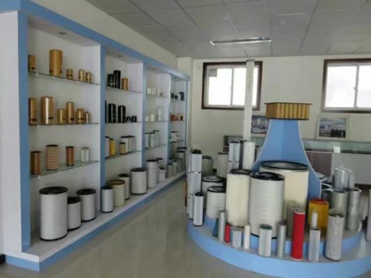 N.o de referência 51055040096 Filtro de óleo para peças sobressalentes de automóveis de camiões pesados P7145 Lf3754