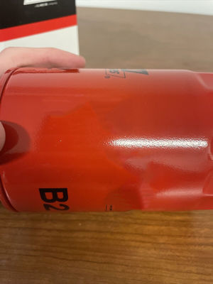 2002-2009 Ano Tamanho padrão Filtro de óleo de motor diesel B2 LF3306 P550008 com materiais