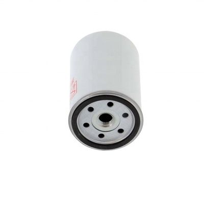 Filtro de combustível para escavadeira Hydwell 6732-71-6111 P550440 76.8*76.8*120 para peças de escavadeira
