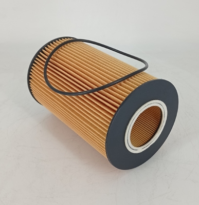 Filtro de óleo para partes de motores de camiões 2596171C91 P550820 1533857 11110427 LF550820 51055040122 20998