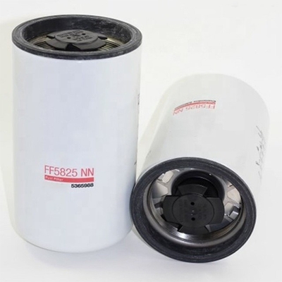 FF5825NN Filtro de combustível para tratores de escavadeira Melhorar o desempenho de seus veículos