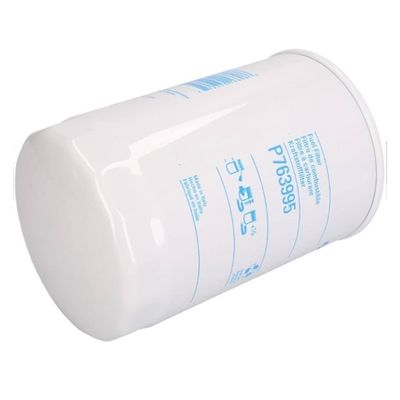 Partes de escavadeiras Elemento de filtro de combustível 84818744 FF5471 P763995 com papel de filtro de ferro